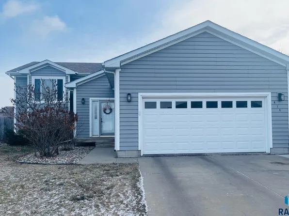 414 Augustana Ave, Harrisburg, SD 57032