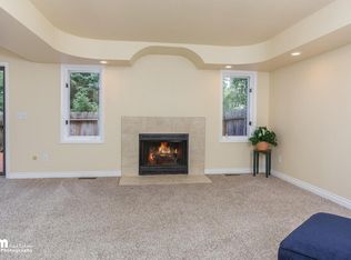 2105 Dawnlight Ct, Anchorage, AK 99501