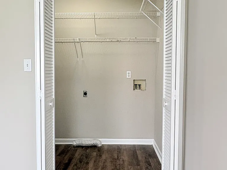 121 Hillridge Ct #C — Photo 13