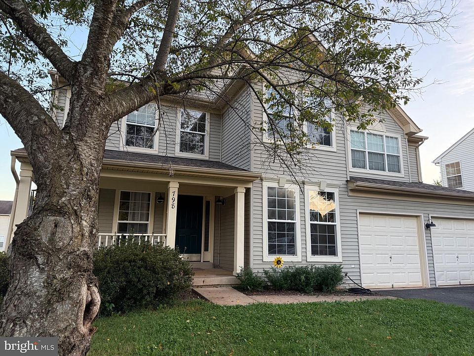 1st image of 798 Autumn Ridge Rd