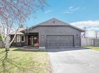 5181 W 143rd St, Savage, MN 55378