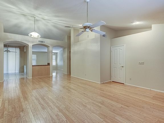 5th image of 9712 W Escuda Dr