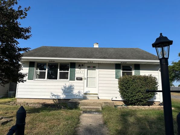 1647 N Wellington St