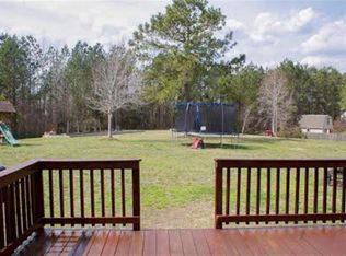 102 Edgecombe Ct, Jacksonville, NC 28540