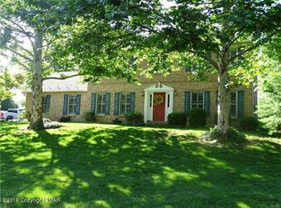 1225 Horizon Dr, Pen Argyl, PA 18072