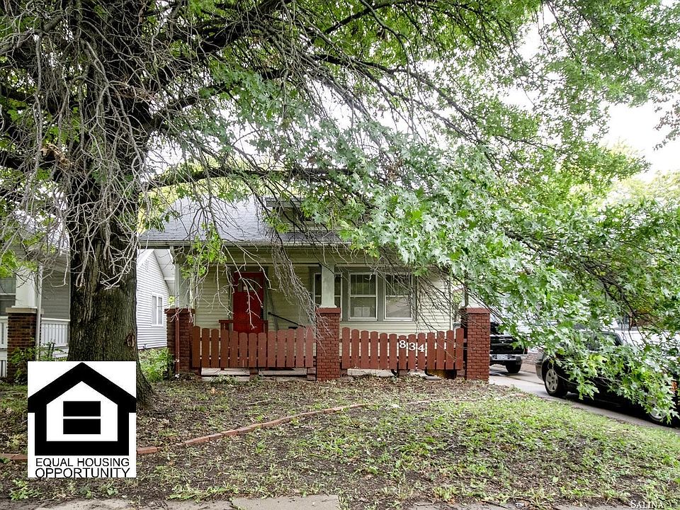 1st image of 834 S 5th St