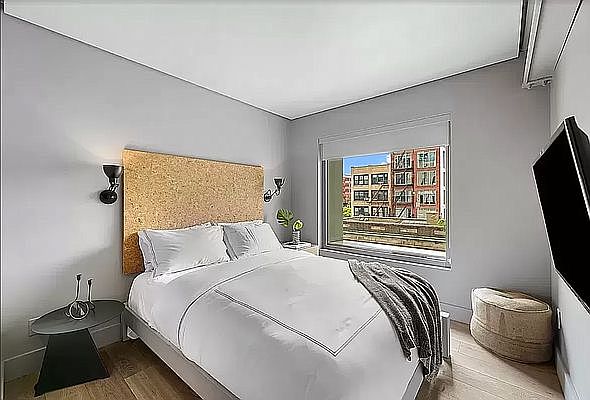 1st image of 119 Orchard St #31