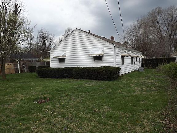 3rd image of 6709 Evanston Ave