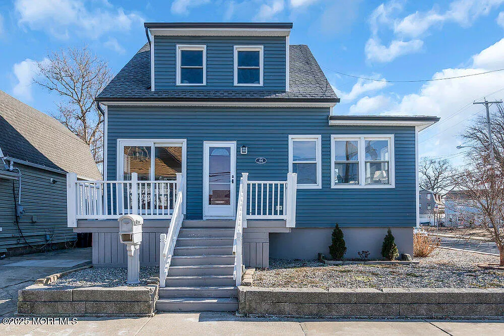 44 Oceanview Avenue photo 1