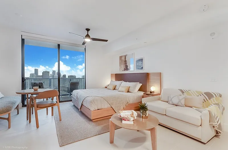 1 bed, 1.0 bath, 591 sqft, $3,000 — Photo 1