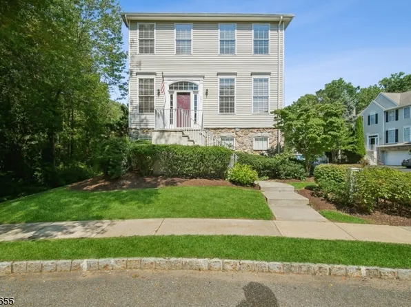 131 Arrowgate Dr, Randolph Twp., NJ 07869