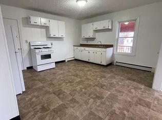 33 Warner St #4, Hudson, MA 01749