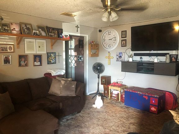2nd image of 700 W 9th St