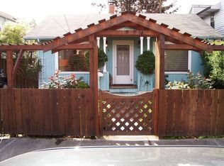 211 Meadow Ave N, Renton, WA 98057