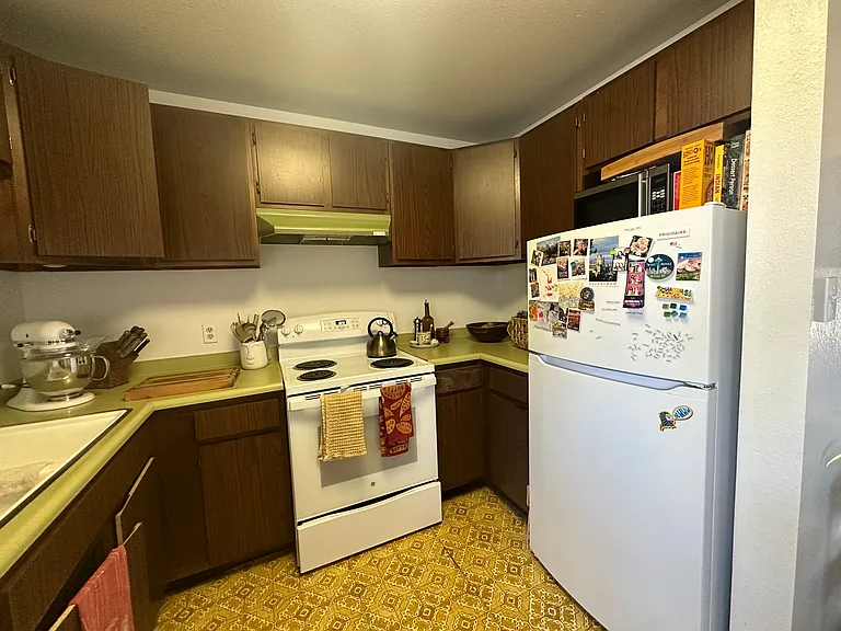 2990 Eagle Way #13 — Photo 7
