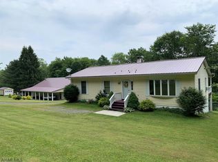 1928 Teaberry Rd, Bedford, PA 15522