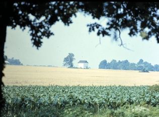 1152 Locust Grove Rd, Murray, KY 42071