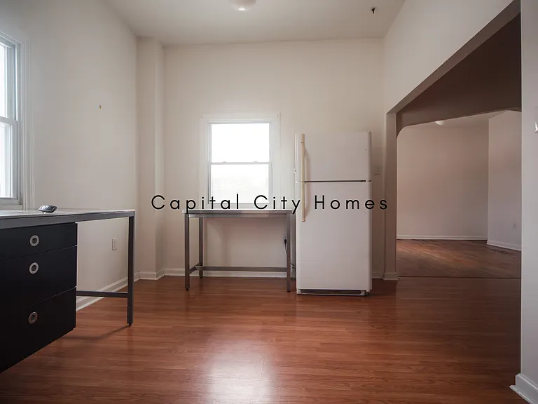 1315 Shelby St #201 — Photo 9