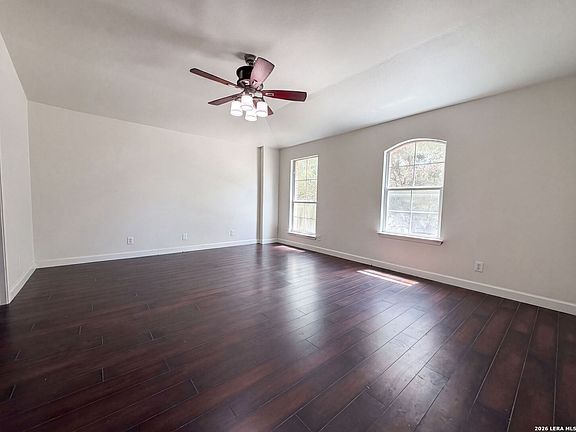 4th image of 10602 SPRINGWOOD SQ