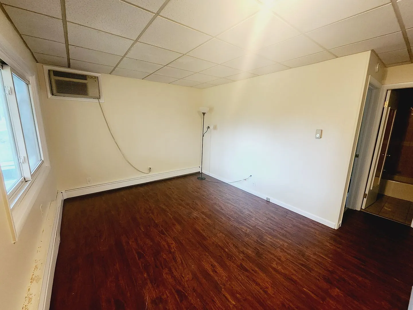 1328 Dreher Ave — Photo 3