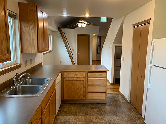 3rd image of 540 NE Maiden Ln #1