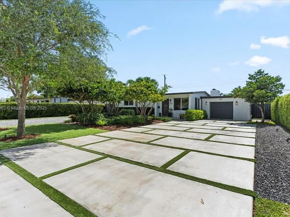 5466 SW 89th Pl, Miami, FL 33165