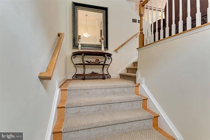 2149 Red Vine Dr — Photo 4