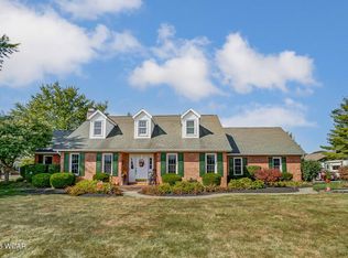 3720 Elmire Dr, Lima, OH 45806