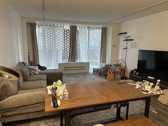 4th image of 47 Washington St #7