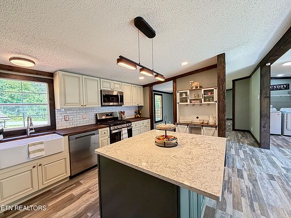 5th image of 418 N Norris St