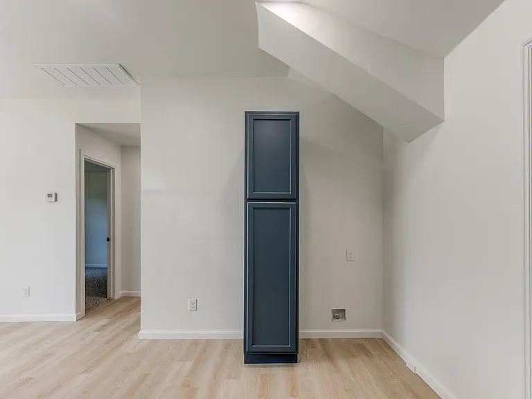 118 S Cook Ave — Photo 18