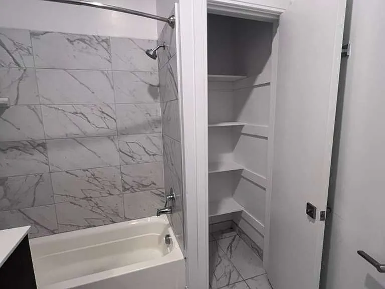 310 Madison Ave #202 — Photo 5