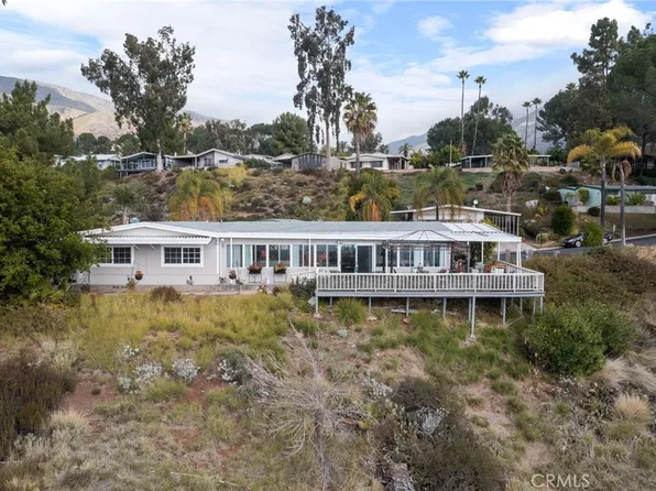 4040 Piedmont Dr Spc 256, Highland, CA 92346