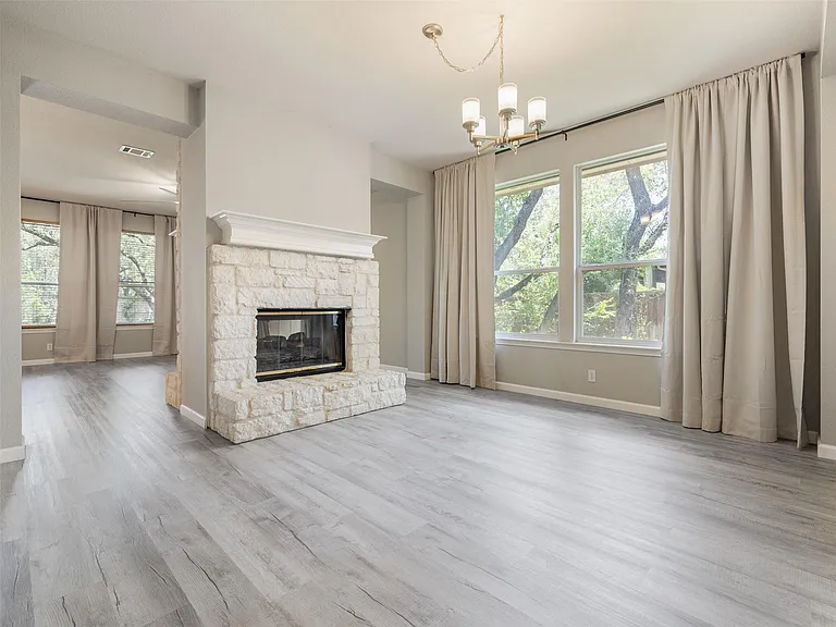 12304 Torrance Ct — Photo 5