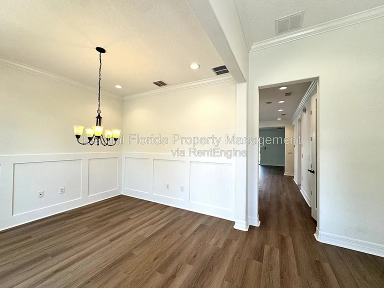 8998 Fullerwood Ave — Photo 20