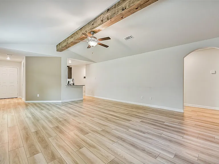 23144 Shakespeare Dr — Photo 5