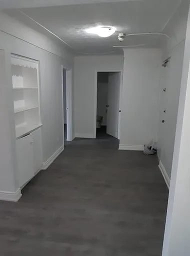 7 Osler Ct — Photo 1
