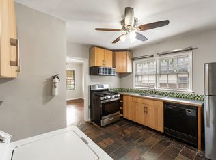 404 Lynnhaven Dr SW, Atlanta, GA 30310