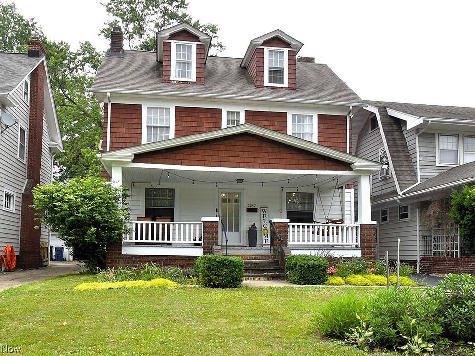 1st image of 2257 Cottage Grove Dr
