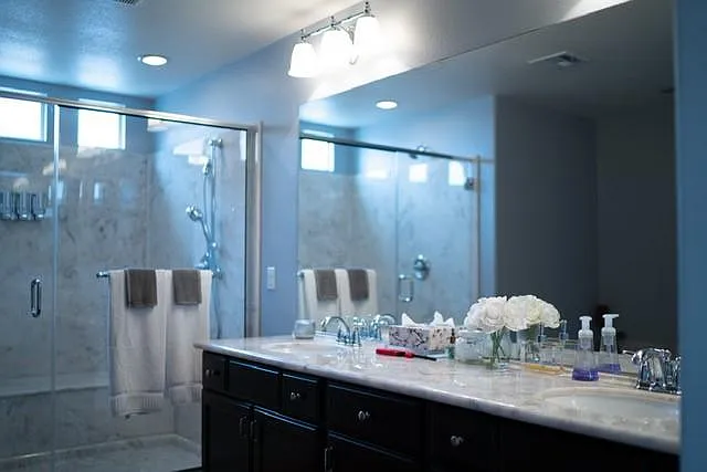Master bath