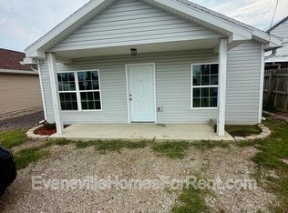 1404 Oakley St, Evansville, IN 47710
