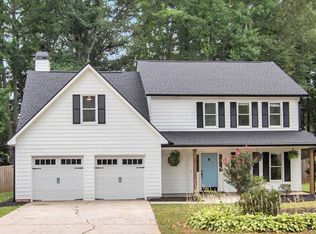 30 Southfield Dr, Newnan, GA 30265