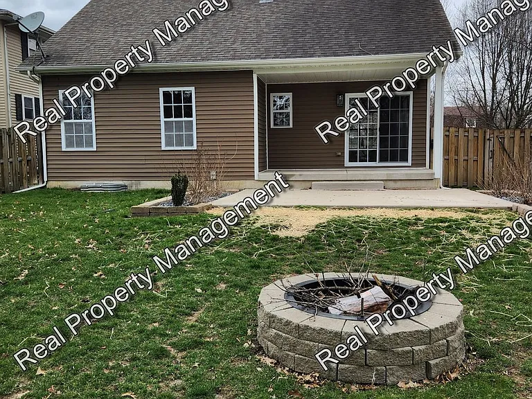 9405 W 142nd Pl — Photo 17