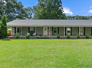 72 Griffith Rd, Hattiesburg, MS 39402