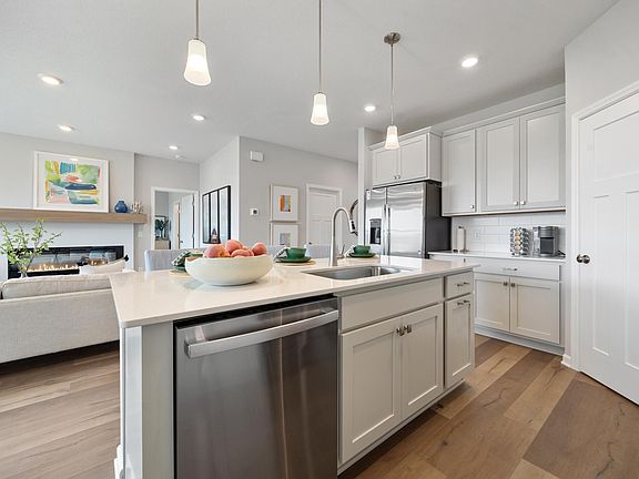 3rd image of 2733 Kama Ave NE
