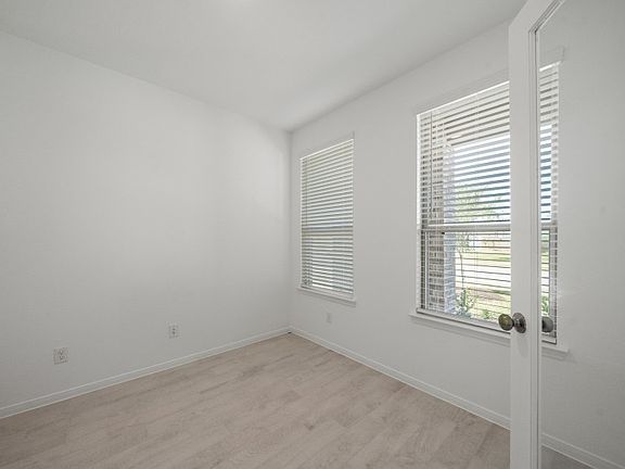 Flex Room
