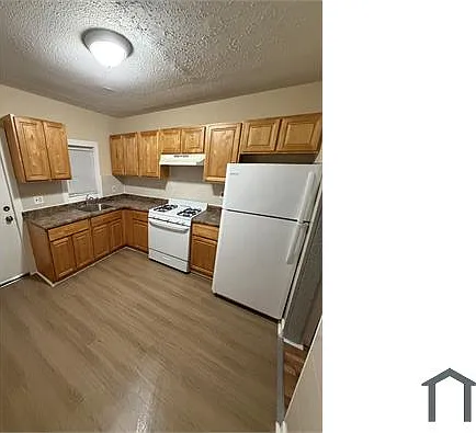 209 Linton St — Photo 4
