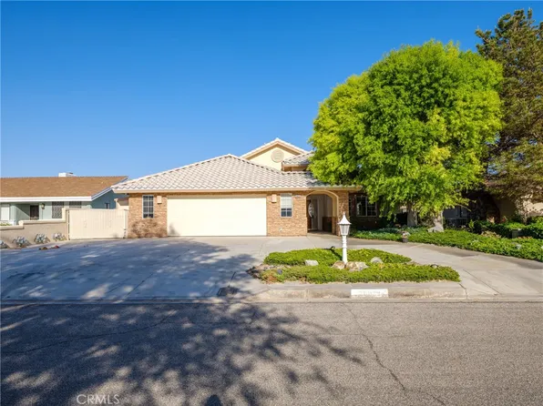 26639 Mariner Ln, Helendale, CA 92342