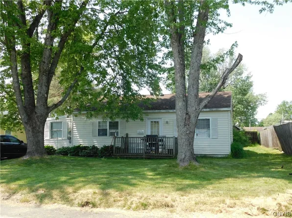 1203 Clinton St, Rome, NY 13440