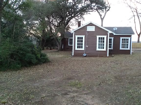 2nd image of 843 S Glenwood Blvd